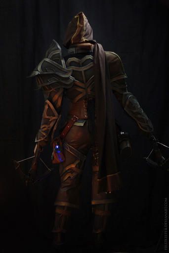 Diablo III - Demon Hunter Cosplay by FirstKeeper